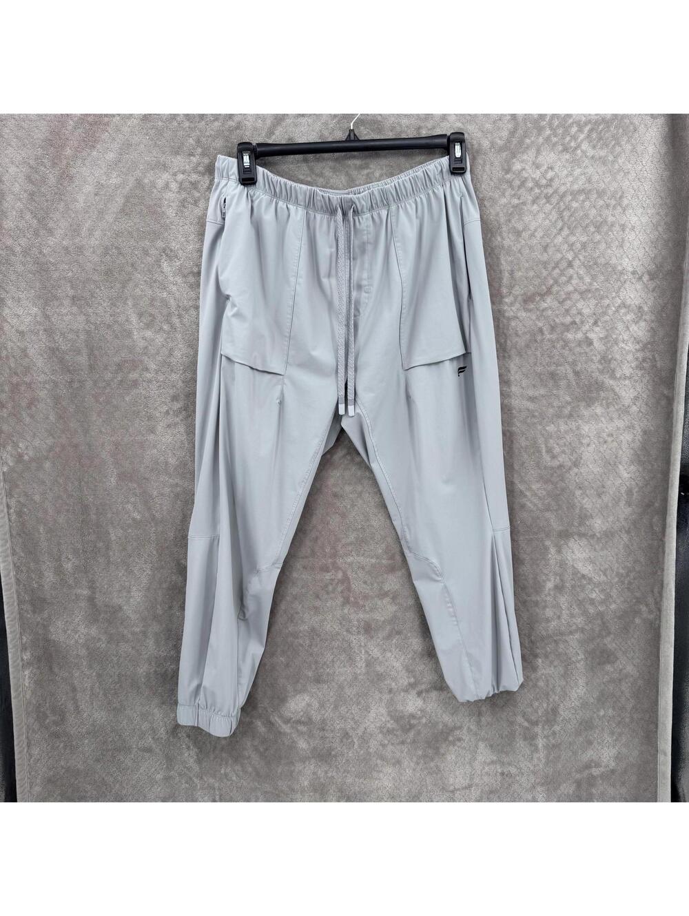Fabletics Pants Mens XL Gray Stretch Joggers XL Short Elastic Pockets Athletic